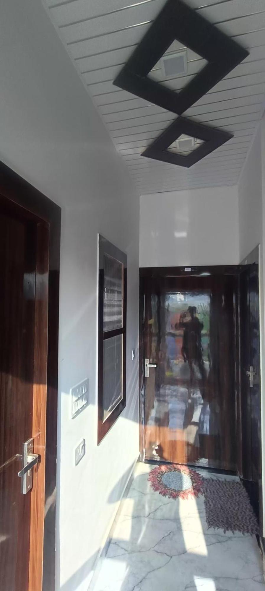 Goenka Home Stay Barsana Chhata Eksteriør bilde