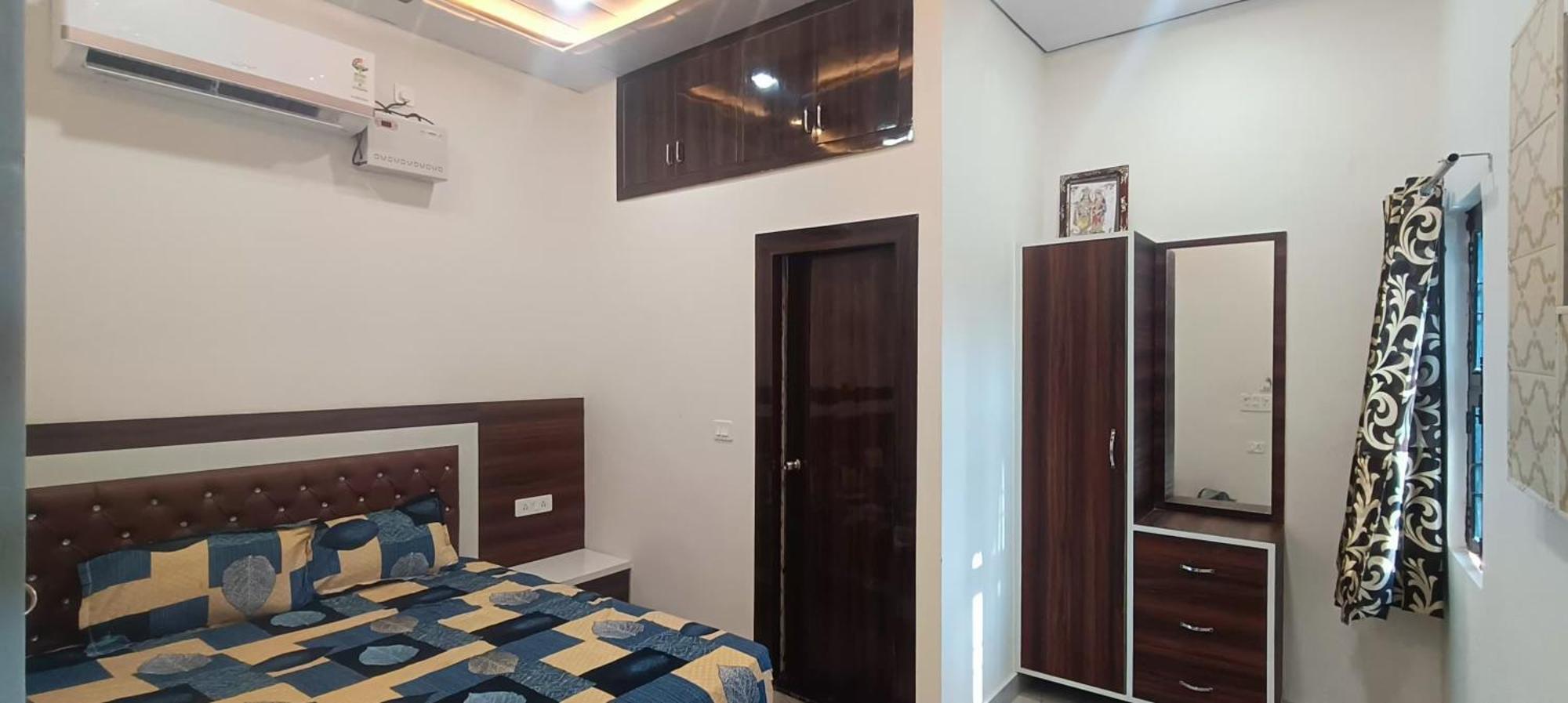 Goenka Home Stay Barsana Chhata Eksteriør bilde
